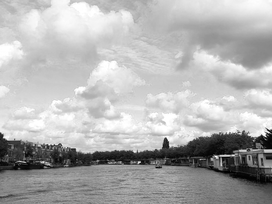 Wandelcoaching Amstel stad zwart wit Wandelcoaching Amstel stad zwart wit